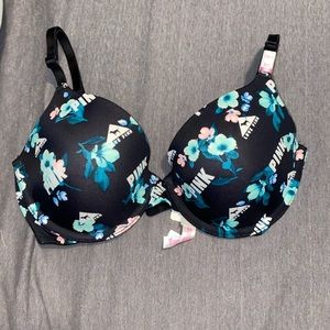 Pink Victoria’s Secret